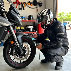 Como Calibrar Pneu de Moto: Dicas Essenciais para Motociclistas